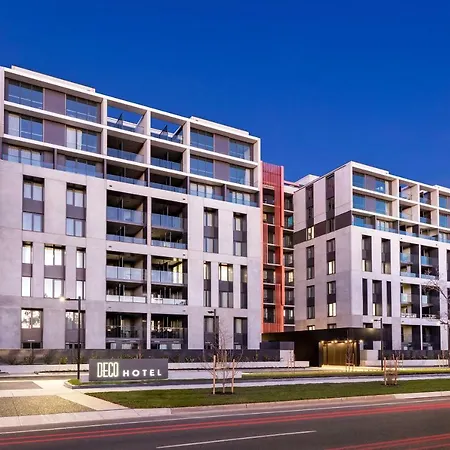 Deco Hotel Canberra-2